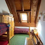 La Casa Degli Abeti 公寓 *